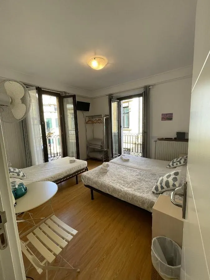 Gurtxu Rooms By Sun Sebastian San Sebastián 0*,  Spanien